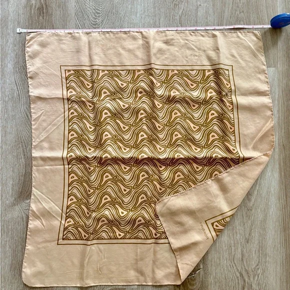 YSL Scarf - Picture 4 of 5